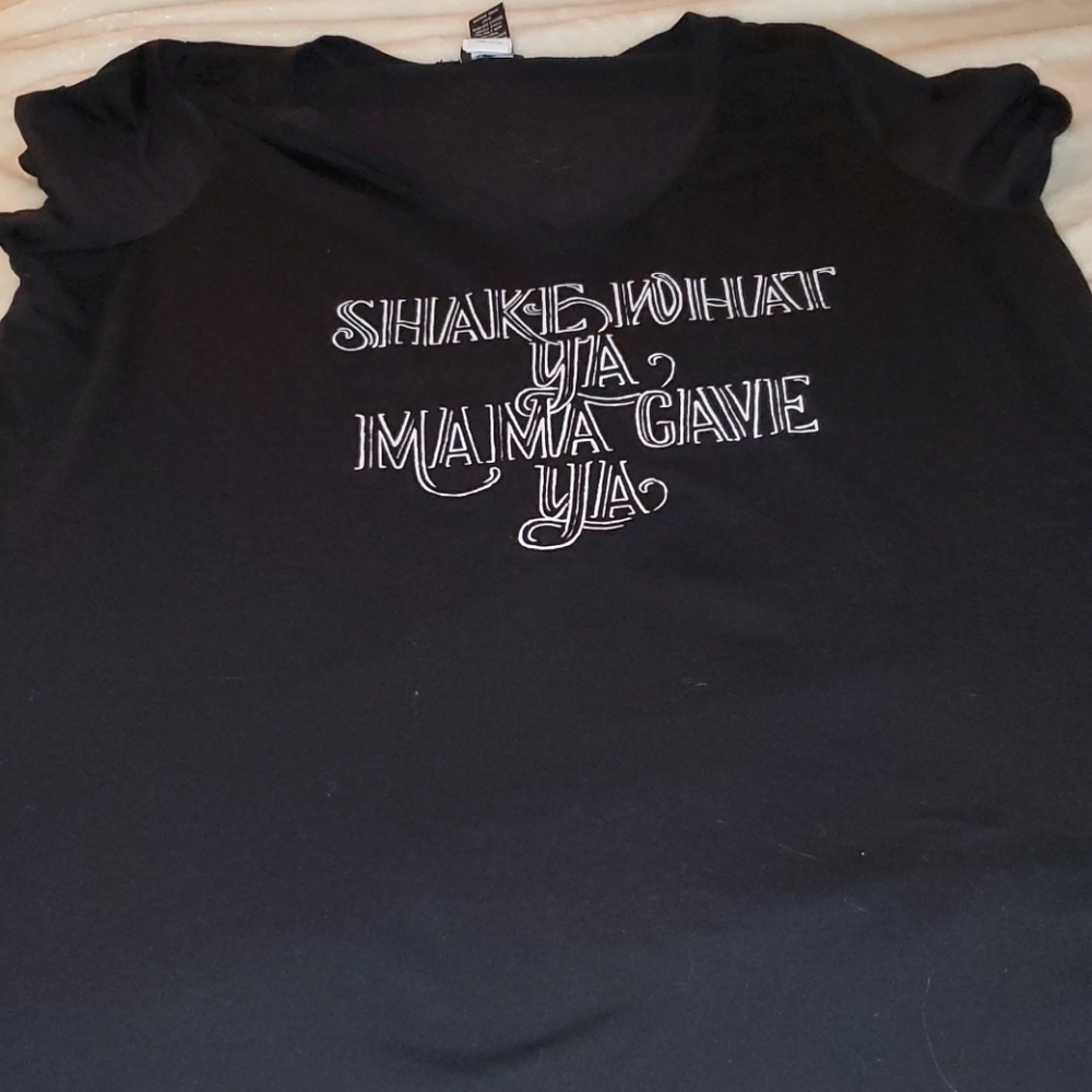 Black t-shirt